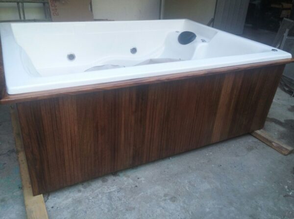 Jacuzzi - Imagen 3